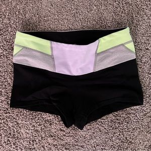 VGUC Black Lululemon Boogie Short